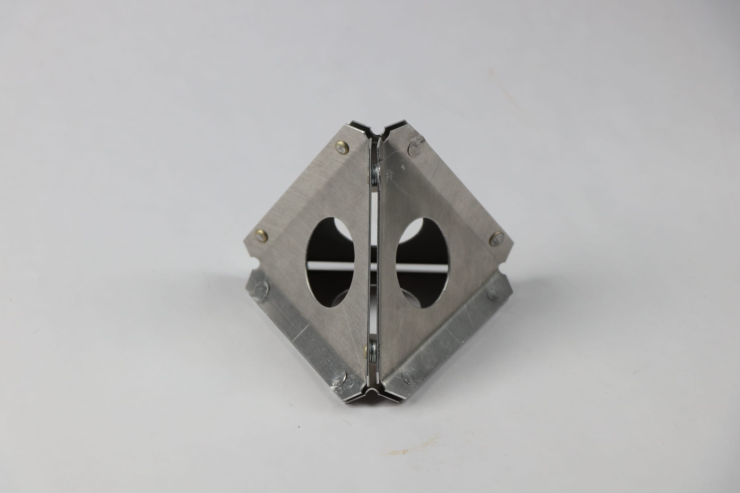 Fabrication (Assorted) — image 34